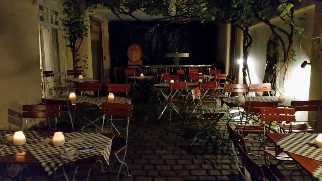 Familienfreundliche Apartments Am Park Würzburg Eksteriør bilde
