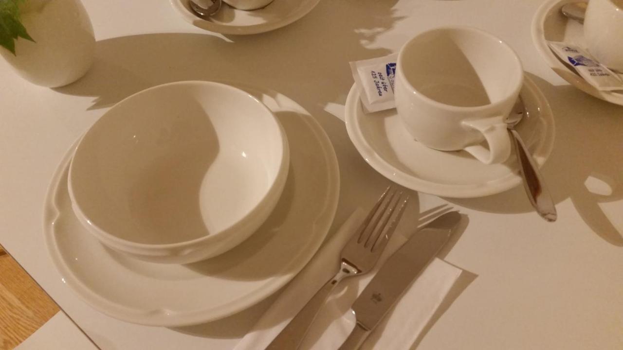 Familienfreundliche Apartments Am Park Würzburg Eksteriør bilde